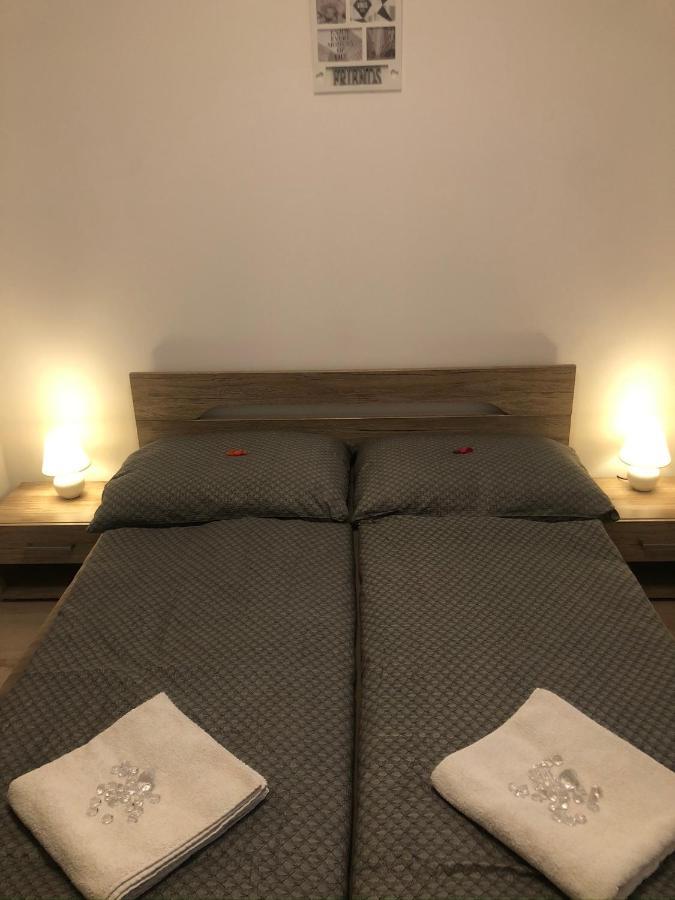 דברצן Diamond Apartman מראה חיצוני תמונה